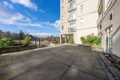 Hot Tub / Spa Photo of 521 14333 104th Avenue, Surrey, BC