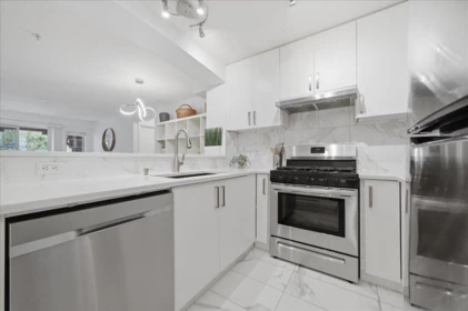 310 2966 Silver Springs Boulevard, Coquitlam, BC, Coquitlam — Apartment/Condo for sale