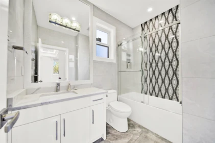Laundry Room Photo of 6735 130a Street, Surrey, BC