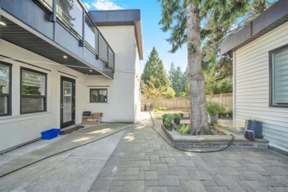 Swimming Pool Photo of 6735 130a Street, Surrey, BC