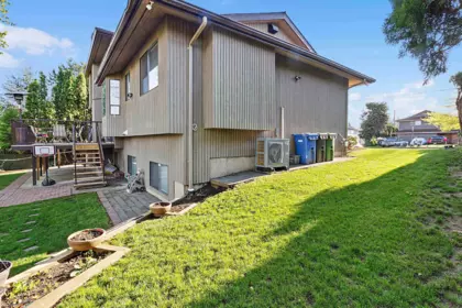 Hot Tub / Spa Photo of 2348 Ridgeway Street, Abbotsford, BC
