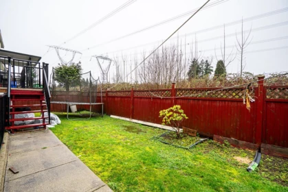 Garden / Landscaping Photo of 6663 125a Street, Surrey, BC