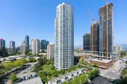 Garden / Landscaping Photo of 1705 6538 Nelson Avenue, Burnaby, BC