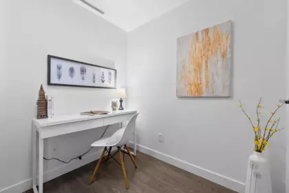 Kitchen Island Photo of 1705 6538 Nelson Avenue, Burnaby, BC