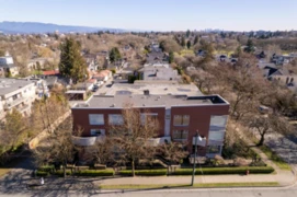 999 W 20th Avenue, Vancouver, BC
