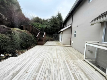 Hot Tub / Spa Photo of 1565 Vinson Creek Road, West Vancouver, BC
