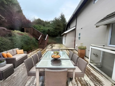 Outdoor Kitchen Photo of 1565 Vinson Creek Road, West Vancouver, BC