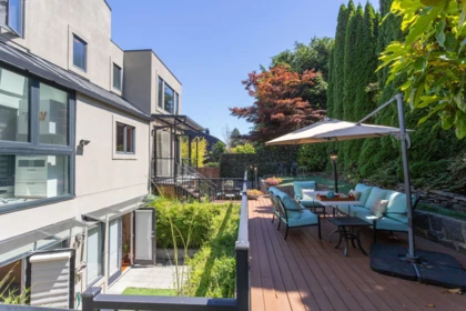 Hot Tub / Spa Photo of 4468 W 1st Avenue, Vancouver, BC