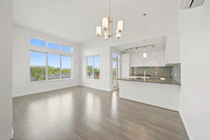 Breakfast Nook Photo of 518 9311 Alexandra Road, Richmond, BC