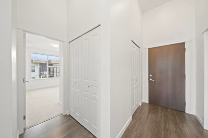 Entry Foyer Photo of 518 9311 Alexandra Road, Richmond, BC