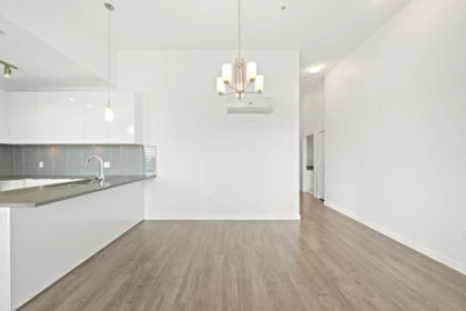 Kitchen Island Photo of 518 9311 Alexandra Road, Richmond, BC