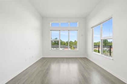 Walk-In Closet Photo of 518 9311 Alexandra Road, Richmond, BC