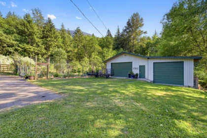 42299 Highland Drive, Yarrow, BC, Yarrow — Single Family Residence for sale