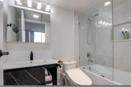 Guest Bathroom Photo of 810 1268 W Broadway, Vancouver, BC