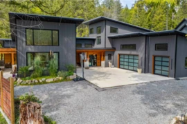 3022 Green Way, Roberts Creek, BC