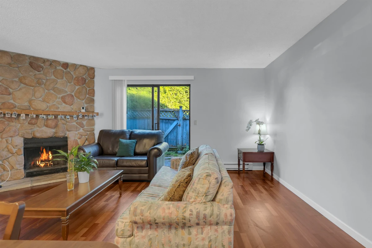 Dining Area Photo of 96 6673 138 Street, Surrey, BC
