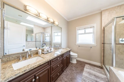 Guest Bathroom Photo of 6140 Francis Road, Richmond, BC
