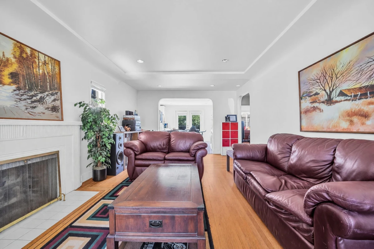 Dining Area Photo of 1036 Nootka Street, Vancouver, BC