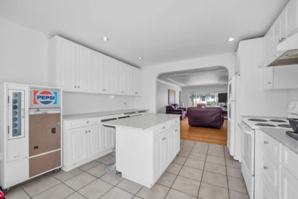 Loft / Bonus Room Photo of 1036 Nootka Street, Vancouver, BC