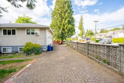 11191 90 Avenue, Surrey, BC, Surrey — Single Family Residence for sale