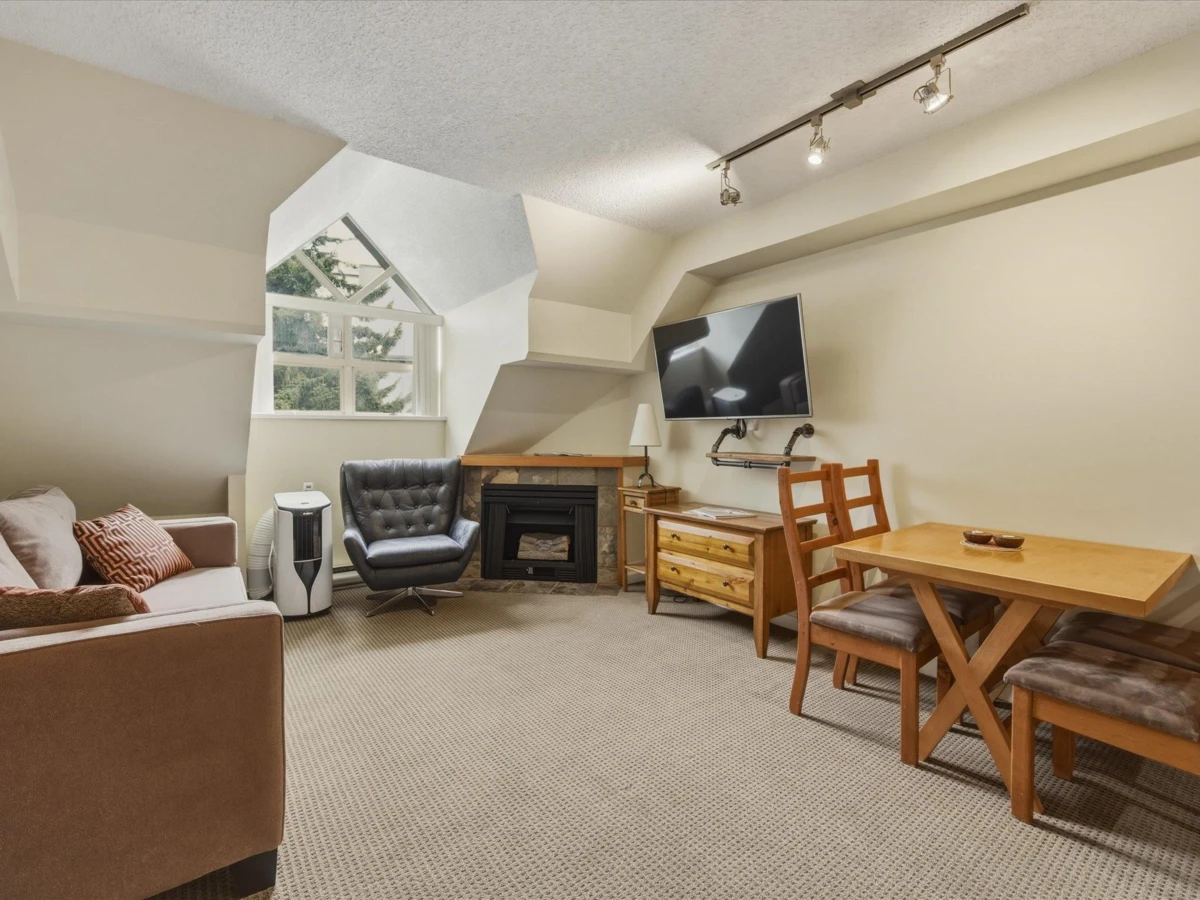 Family Room Photo of 4404 4295 Blackcomb Way, Whistler, BC