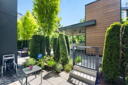 Outdoor Kitchen Photo of 153 2060 Curling Road, North Vancouver, BC