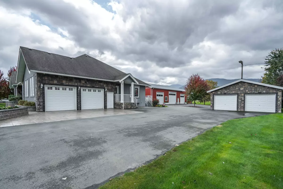 Family Room Photo of 42872 South Sumas Road, Chilliwack, BC