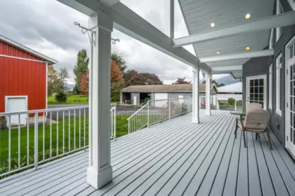 Laundry Room Photo of 42872 South Sumas Road, Chilliwack, BC