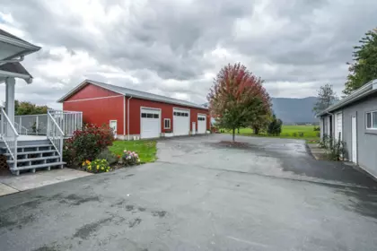 Swimming Pool Photo of 42872 South Sumas Road, Chilliwack, BC