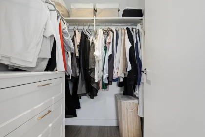 Powder Room Photo of 311 707 E 3rd Street, North Vancouver, BC