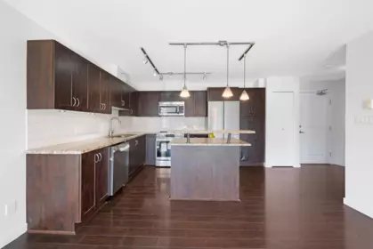 Hallway Photo of 2191 Shaughnessy Street, Port Coquitlam, BC
