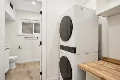 Garage Interior Photo of 15962 North Bluff Road, White Rock, BC