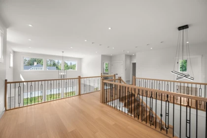 Entry Foyer Photo of 24833 Robertson Crescent, Langley, BC