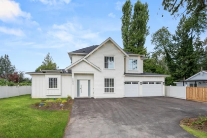 Swimming Pool Photo of 24833 Robertson Crescent, Langley, BC