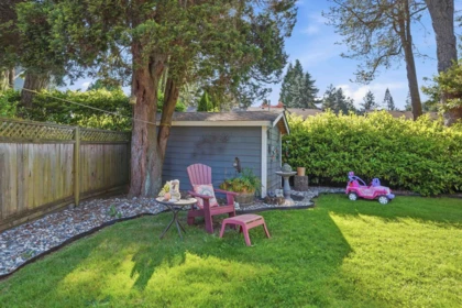 Guest Bathroom Photo of 1425 129 Street, Surrey, BC