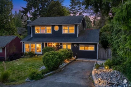 Hot Tub / Spa Photo of 1425 129 Street, Surrey, BC