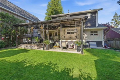 Office / Den Photo of 1425 129 Street, Surrey, BC