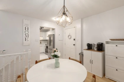 Kitchen Island Photo of 204 7031 Blundell Road, Richmond, BC