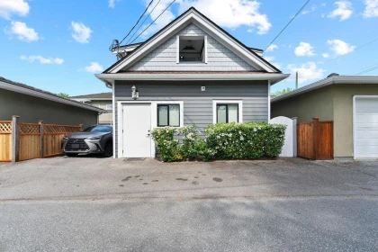 Garage Interior Photo of 968 E 31st Avenue, Vancouver, BC