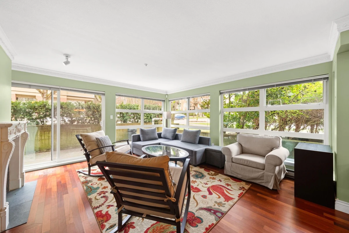 Dining Area Photo of 104 2815 Yew Street, Vancouver, BC