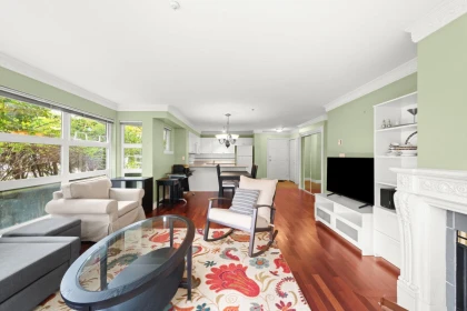 Breakfast Nook Photo of 104 2815 Yew Street, Vancouver, BC