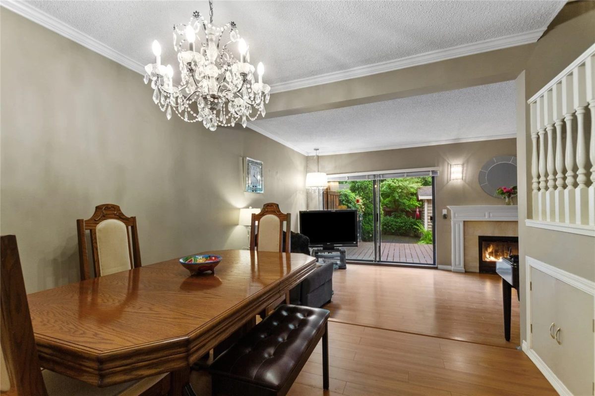 Living Room Photo of 14 1141 Eagleridge Drive, Coquitlam, BC