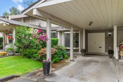 Staircase Photo of 14 1141 Eagleridge Drive, Coquitlam, BC