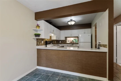 Walk-In Closet Photo of 14 1141 Eagleridge Drive, Coquitlam, BC