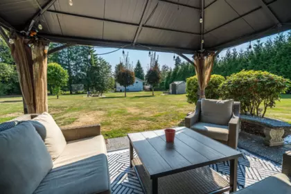 Front Yard Photo of 31706 Kenney Avenue, Mission, BC