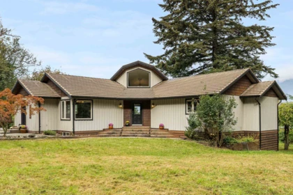 8379 Chelmsford Place, Chilliwack, BC, Chilliwack — Single Family Residence for sale