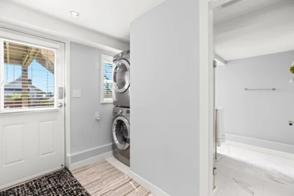 Backyard Photo of 219 E 26th Street, North Vancouver, BC
