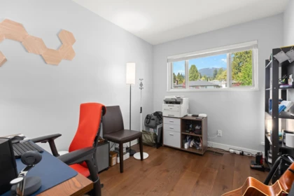 Basement Recreation Room Photo of 219 E 26th Street, North Vancouver, BC