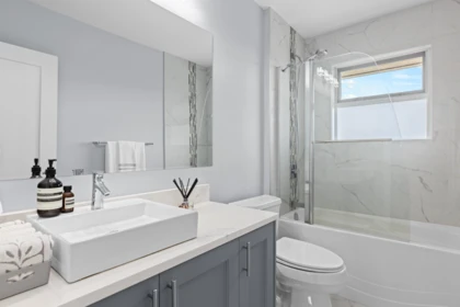 Mudroom Photo of 219 E 26th Street, North Vancouver, BC