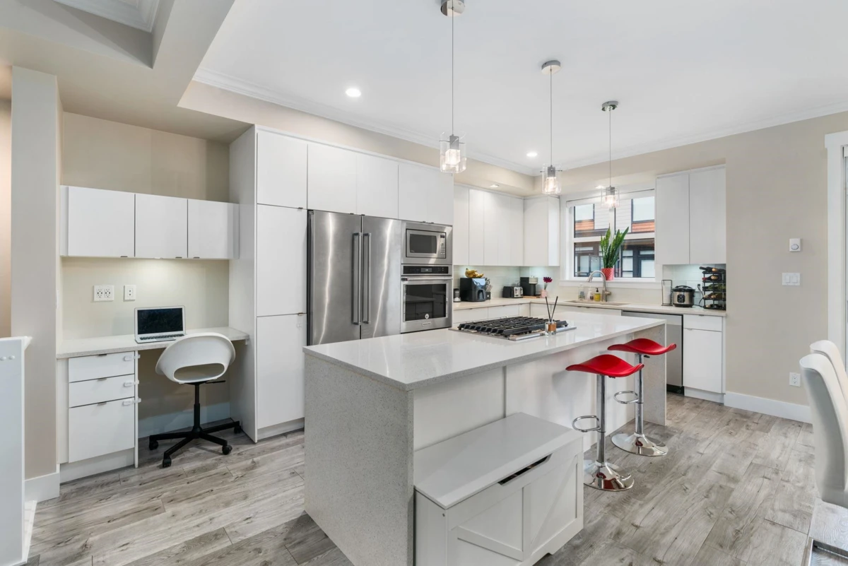 Dining Area Photo of 181 16488 64 AVENUE, Surrey BC V3S 6X6